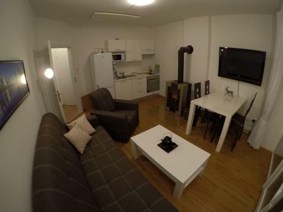 Apartman Reggie - Pec Pod Snezkou Luaran gambar